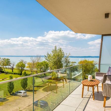 MF Coral 64 Premium Apartment Siófok Exterior foto