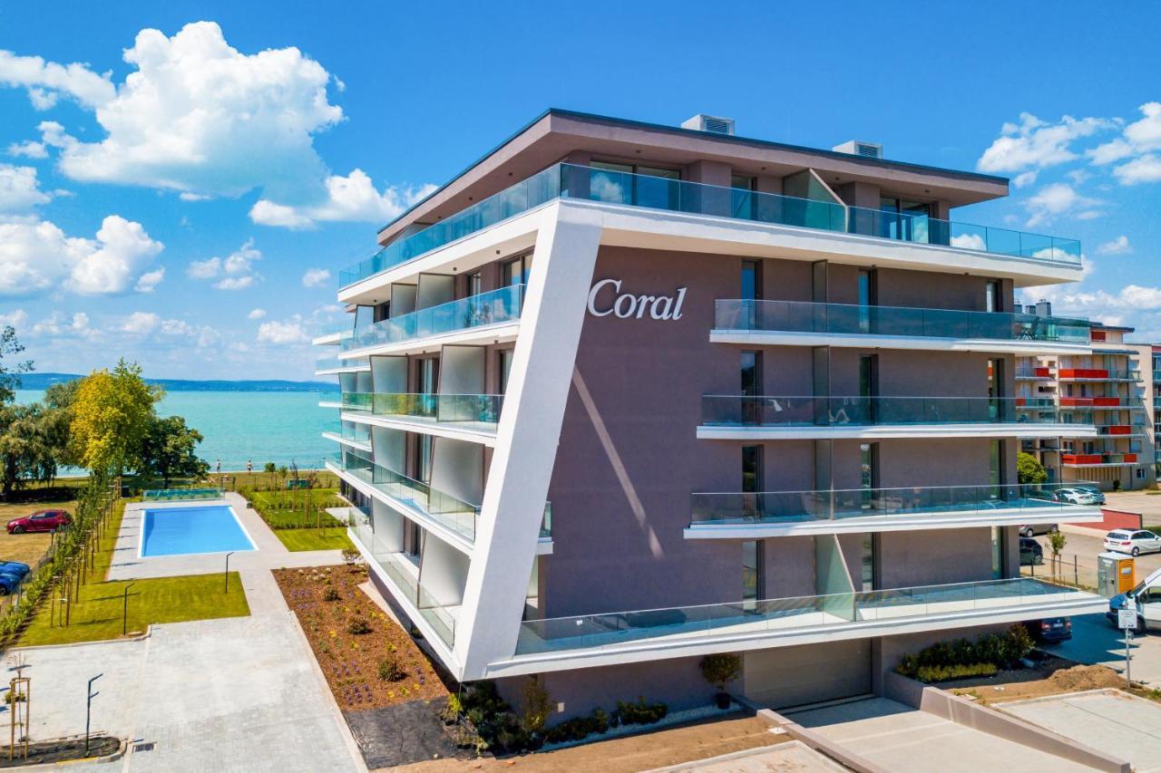 MF Coral 64 Premium Apartment Siófok Exterior foto